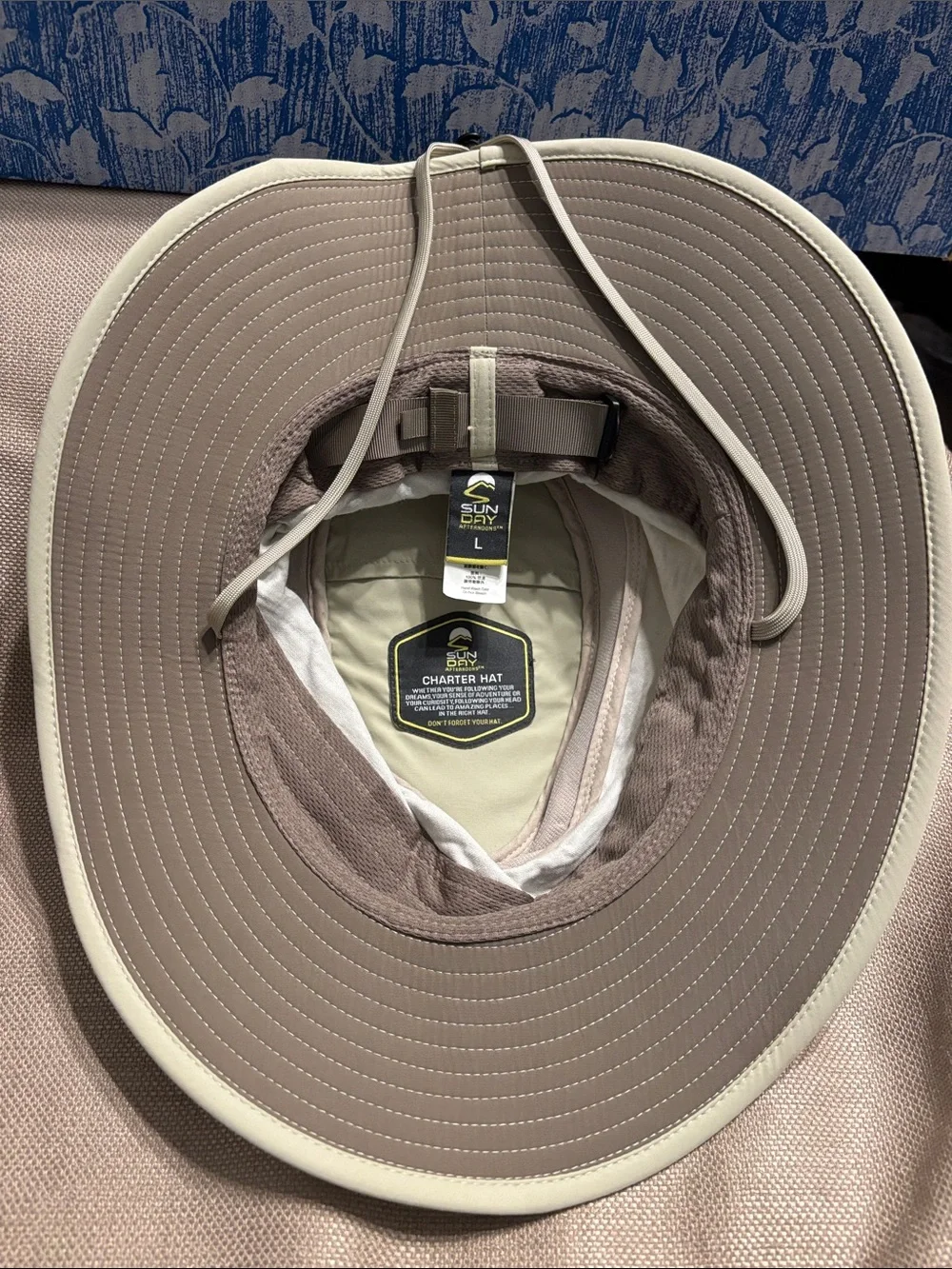 Sunday Afternoons Charter Hat - Picture 6 of 11